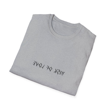 Unisex T-Shirt Risk of Love  Vintage Grafik Shirt mit Vögeln und Rosen Streetwear Geschenk für Männer & Frauen  Rock Gothic Stil Kleidung
