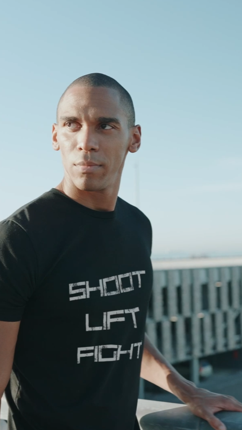 T-Shirt -Shoot Lift Fight- Fitness Shirt, Oberteil
